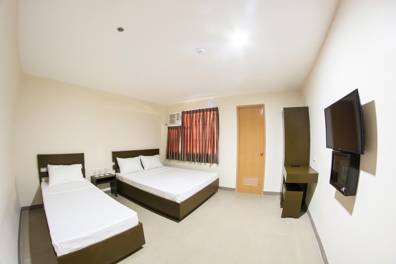 Emerald Suites Cdo Cagayan de Oro Zimmer foto